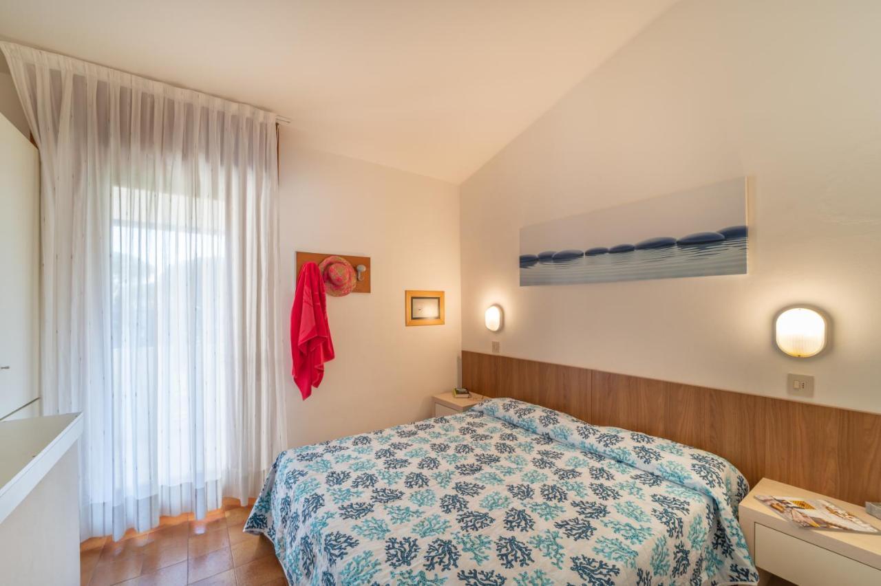 Villaggio Club Dei Pini Μπιμπιόνε Εξωτερικό φωτογραφία