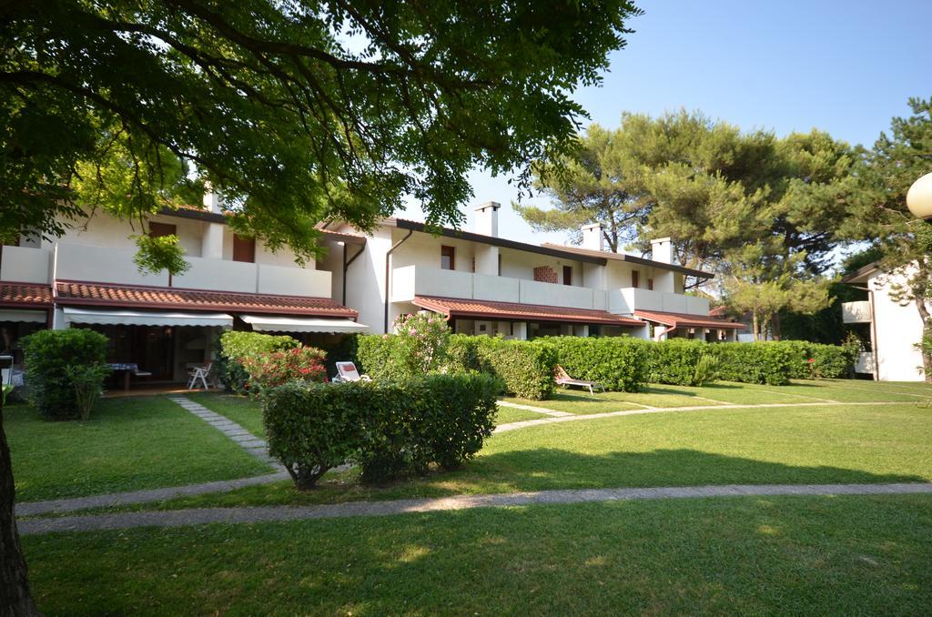 Villaggio Club Dei Pini Μπιμπιόνε Εξωτερικό φωτογραφία